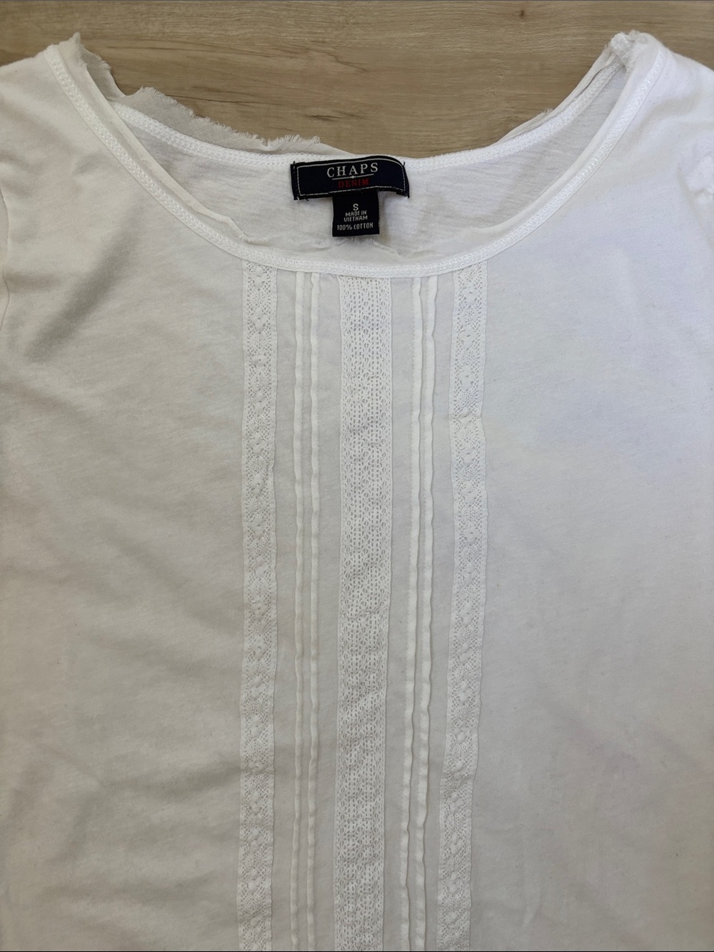 100% cotton Chaps White Pintuck & Lace Trim Short Sleeve Tee
